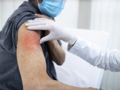 Covid-19 : tous les effets indésirables, vaccin par vaccin