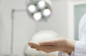 Prothèses mammaires PIP : la justice ouvre la voie à l’indemnisation des victimes