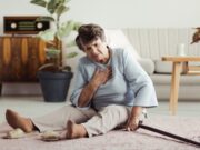 Les chutes, un risque majeur d’accidents chez les séniors