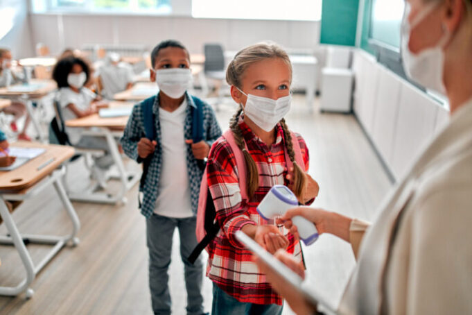 Le protocole sanitaire dans les écoles serait inutile