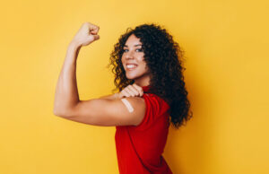 Covid-19 : 50 000 décès évités en France grâce à la vaccination