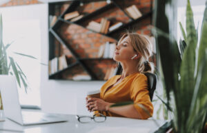 Ne gardez pas vos écouteurs toute la journée !