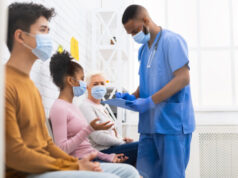 Coronavirus : 100.000 cas par jour pour le Conseil scientifique