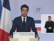 Covid-19 : «L’objectif est de vivre le plus normalement possible avec le virus»