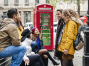 Covid-19 : fin des restrictions sanitaires en Angleterre