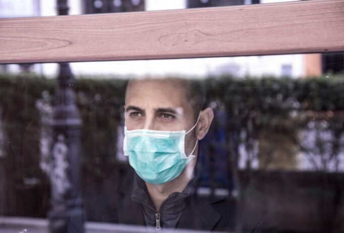 Covid-19 : un risque accru de développer des troubles mentaux