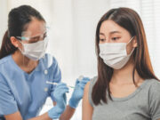 Covid-19 : la Chine confine une ville de 17 millions d’habitants