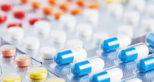 Médicaments anti-vomitifs : ils augmentent le risque d’AVC