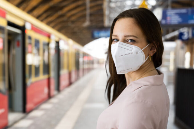 Covid-19 : l’allégement des mesures remis en cause