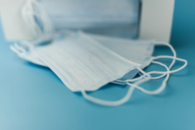 Covid-19 : la présidente d’une association de victimes dépose plainte