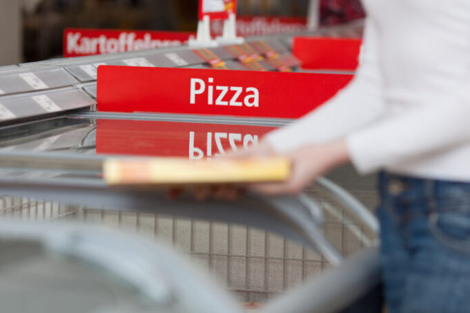 Scandale des pizzas surgelées contaminées : Nestlé fait l’autruche