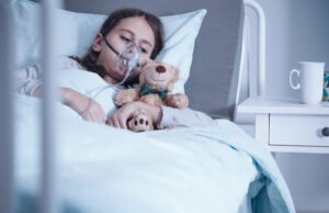 Hépatites aiguës inconnues : la piste d’un virus