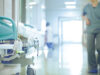 Crise à l’hôpital : quelles sont les premières mesures d’urgence ?