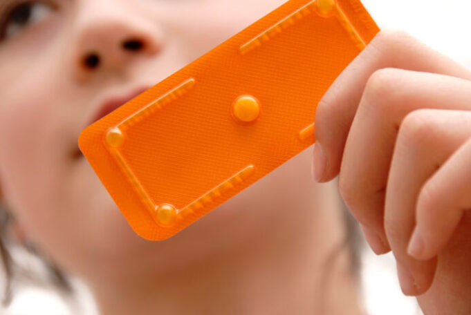 Avortement : surenchère autour de la pilule du lendemain