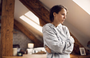 Covid-19 : 62% des 18-24 ans ont eu des pensées suicidaires