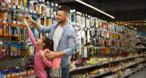 Enfants : substances chimiques dangereuses dans les fournitures scolaires