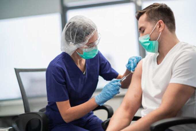 Covid-19 : «Des réactions allergiques graves»