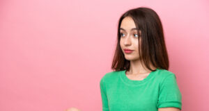 Vaccin Covid : que faire en cas de troubles menstruels ?