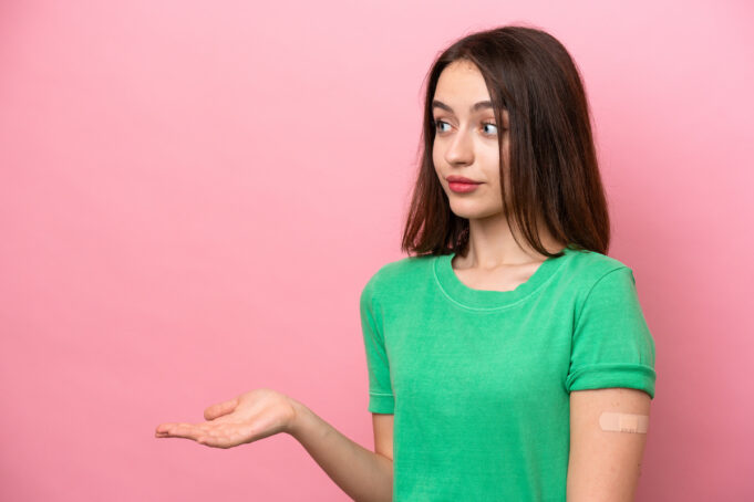 Vaccin Covid : que faire en cas de troubles menstruels ?