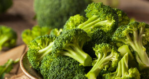 Ces 7 aliments à ne pas manger cuits