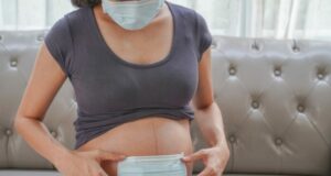 Enceinte avec la COVID-19