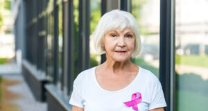 Octobre rose : après 74 ans, le risque du cancer du sein perdure