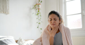 Comment soigner une angine virale naturellement ?