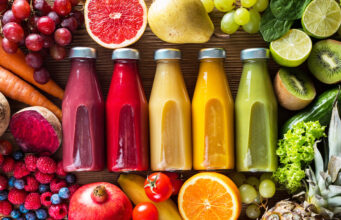 Faut-il vraiment boire du jus de fruit le matin ?