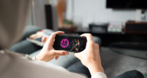Pornographie : mieux protéger les ados