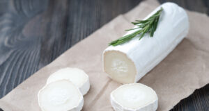 Fromage au lait cru : risque d’encéphalite à tiques