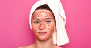 Tendance : le masque pour le visage au sang, une bonne idée ?