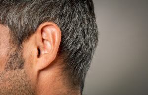 Comment bien se nettoyer les oreilles ?