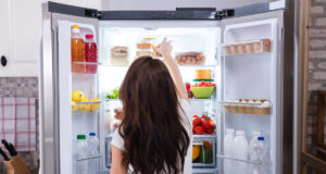 Voilà pourquoi il faut régulièrement nettoyer son réfrigérateur