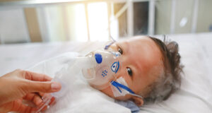 Épidémie de bronchiolite : opérations déprogrammées dans les hôpitaux
