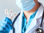 Covid : les personnes infectées plusieurs fois ont plus de risques de problèmes de santé