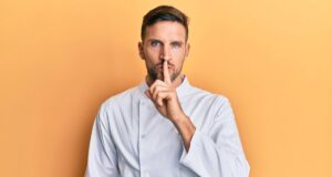 Vrai ou Faux : la nourriture est rationnée dans les Ehpad ?