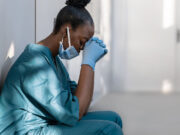 Infirmiers : 29% envisagent de jeter l’éponge