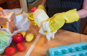 Covid-19 : le virus reste des jours sur certaines courses