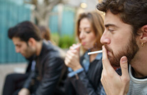 Le tabac augmente le risque de 56 maladies