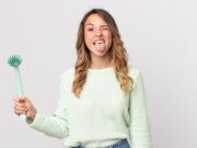 Faut-il se frotter la langue pour avoir bonne haleine ?