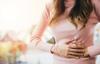 5 astuces pour ne pas avoir le ventre gonflé après les fêtes