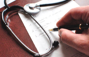 Ordonnance du médecin illisible ? Google veut lancer une nouvelle application