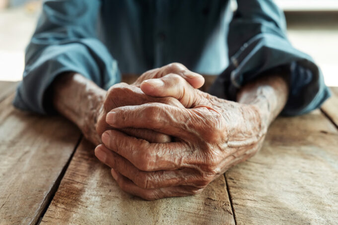 Ehpad clandestin : des personnes âgées enfermées et dénutries