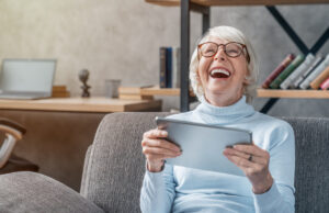 Explorer les avancées technologiques pour aider les personnes en perte d’autonomie