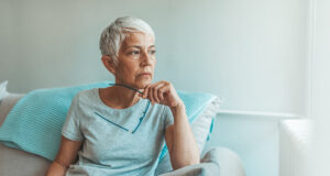 Alzheimer : on sait pourquoi les femmes sont plus touchées par la maladie