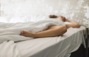 Dormir en pyjama n’est pas une bonne idée