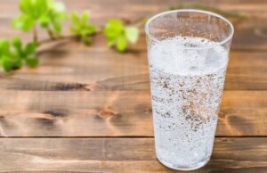 L’eau gazeuse est-elle mauvaise pour la santé ?