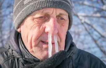 Pourquoi avons-nous la goutte au nez quand il fait froid ?