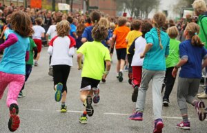 Quand les ados de 12 ans courent comme une personne de 65 ans