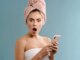 Pourquoi vous ne devriez pas utiliser votre téléphone dans la salle de bain